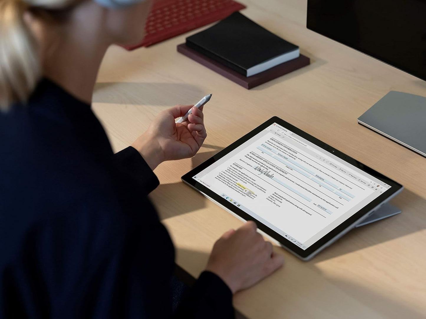 Microsoft Surface Pro 7 | core i5 - 10e gen| Ecran Tactile Et Détachable  | 128 gb Ssd - 8 gb Ram